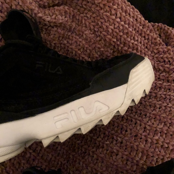 FiLA Disruptor 2 Premium Velour Black Sz 9 - Picture 4 of 7